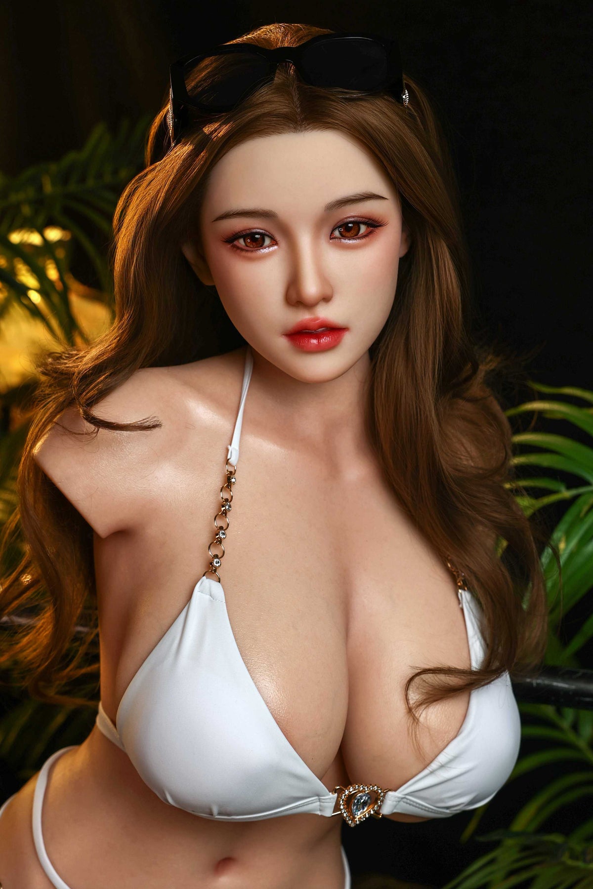 Realistic roaring bear-shaped sex doll, made of silicone material, featuring vaginal clamping and suction functions, moaning sound, and anatomically designed for adults.18-134