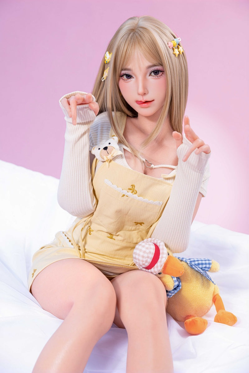 RoarBear Model 479 | 159cm Premium Silicone Doll craftsmanship view two