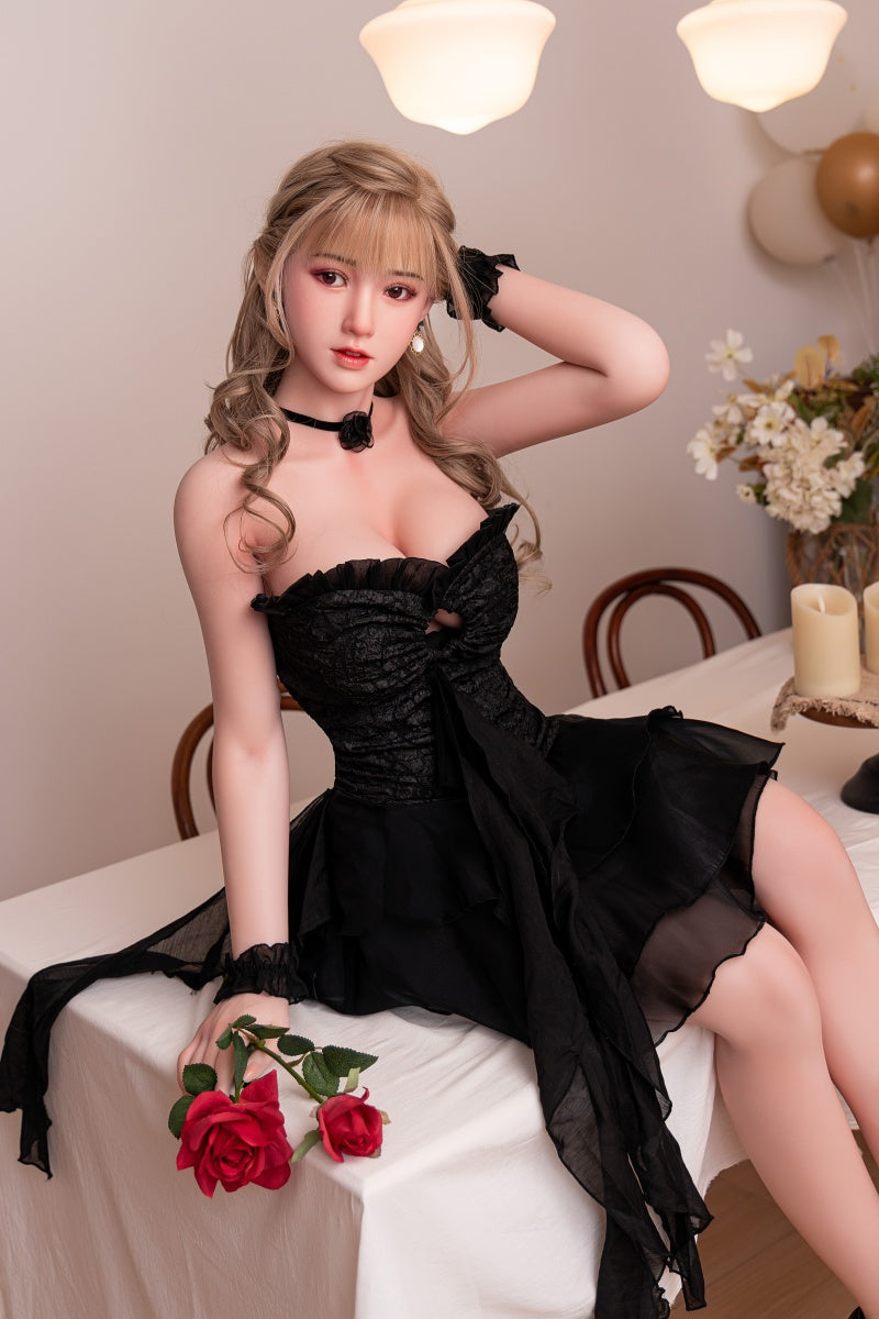 Roarbear 168cm Premium Silicone Real Doll – Full-Sized with Authentic Human Texture & Sensation-407 craftsmanship view three