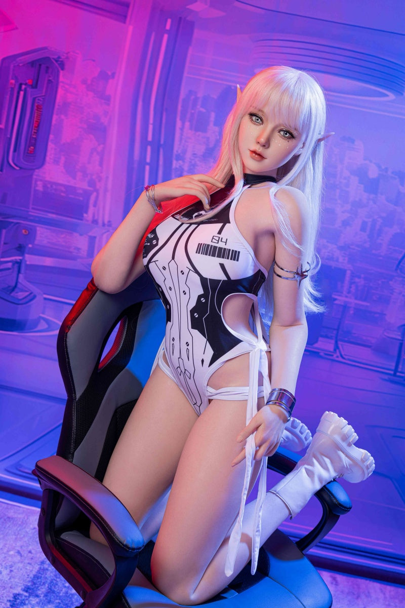 RoarBear Model 473 | 168cm Premium Silicone Doll silicone surface detail